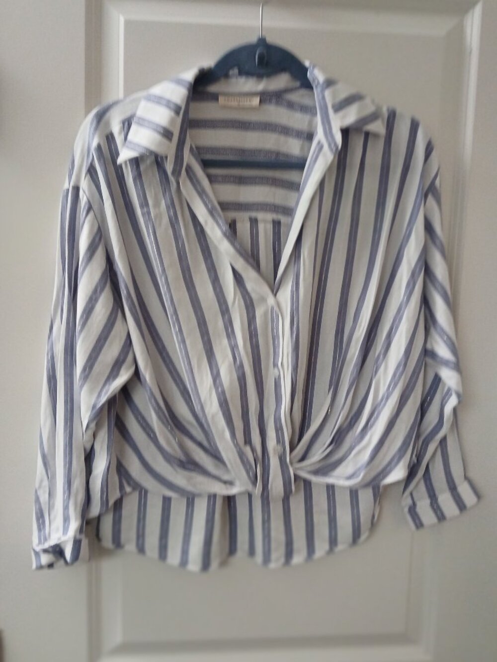 Lovestitch Women's Palmer Knot Front Striped Shirt Small